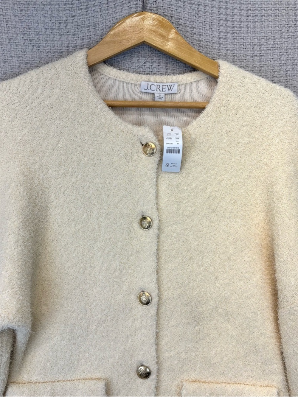 NWT J.Crew Sz Med Emilie Sweater Lady Jacket in Cream Cotton Blend Boucle Classy - Picture 2 of 8